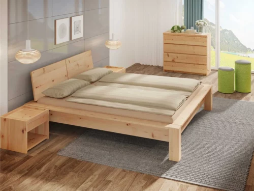 Zirbenbett Modell 5 mit Nachtkästchen und Kommode